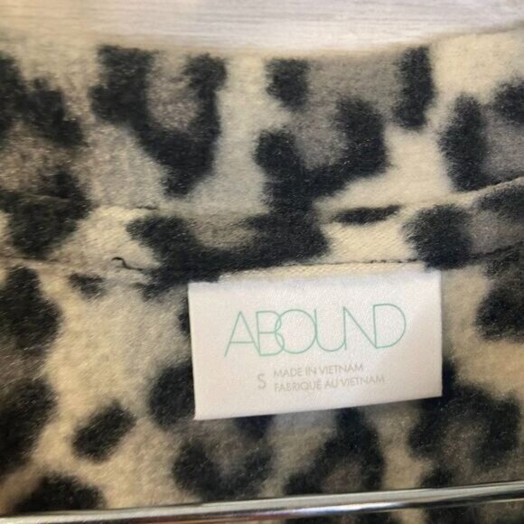 ABOUND Women's Cozy Fleece Sweatshirt In Black Giada Leopard‎ NWT - Picture 7 of 7